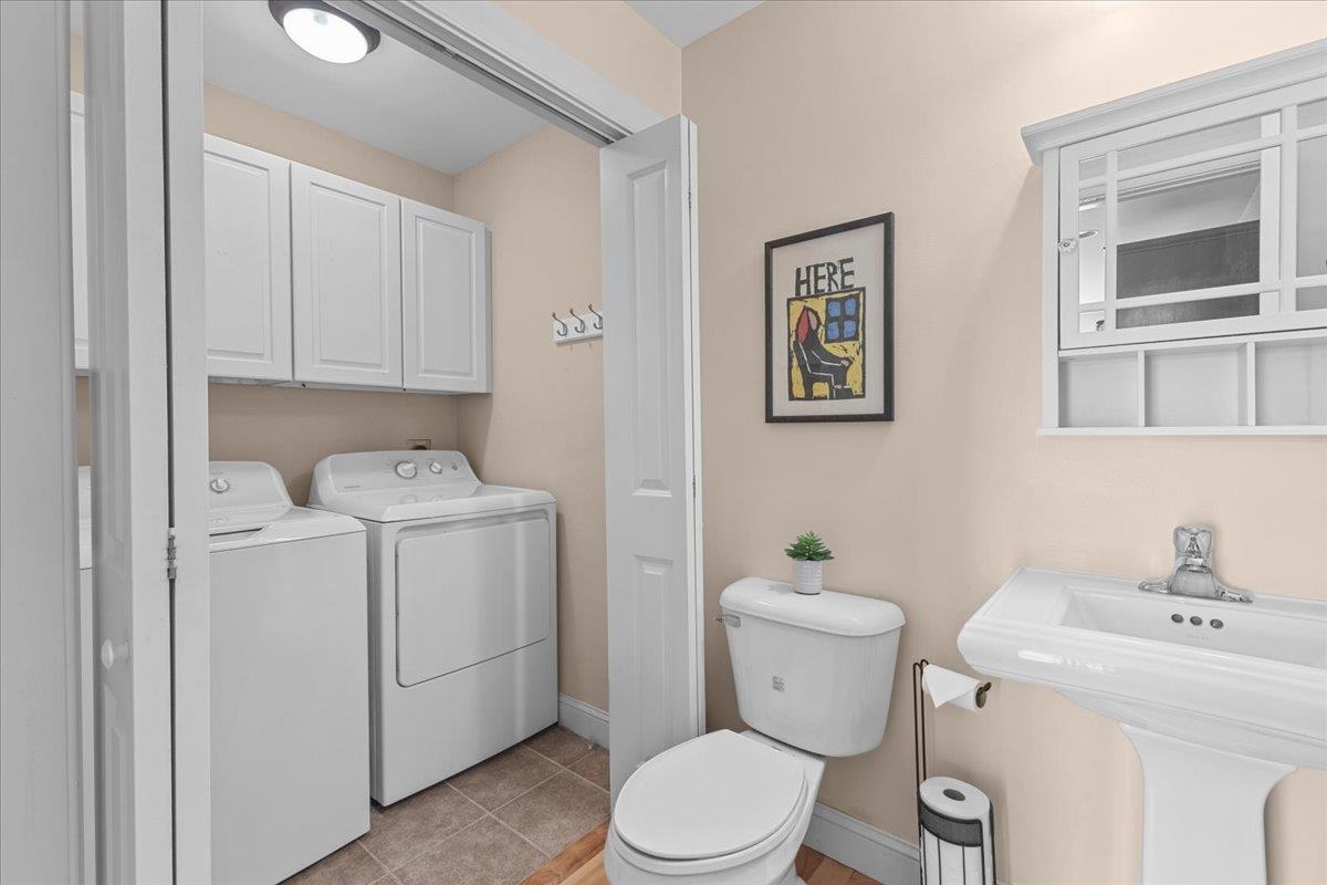 Waterbury, Vermont 05676, United States, 3 Bedrooms Bedrooms, ,3 BathroomsBathrooms,Residential,Active,173723