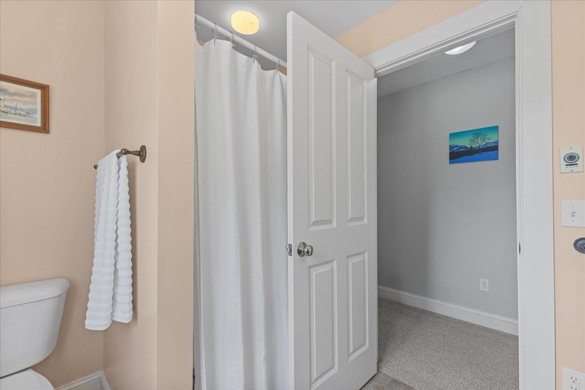 Waterbury, Vermont 05676, United States, 3 Bedrooms Bedrooms, ,3 BathroomsBathrooms,Residential,Active,173723