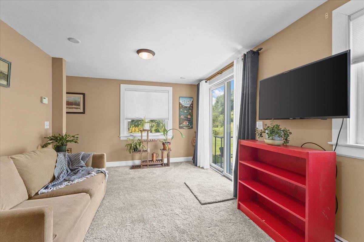 Waterbury, Vermont 05676, United States, 3 Bedrooms Bedrooms, ,3 BathroomsBathrooms,Residential,Active,173723