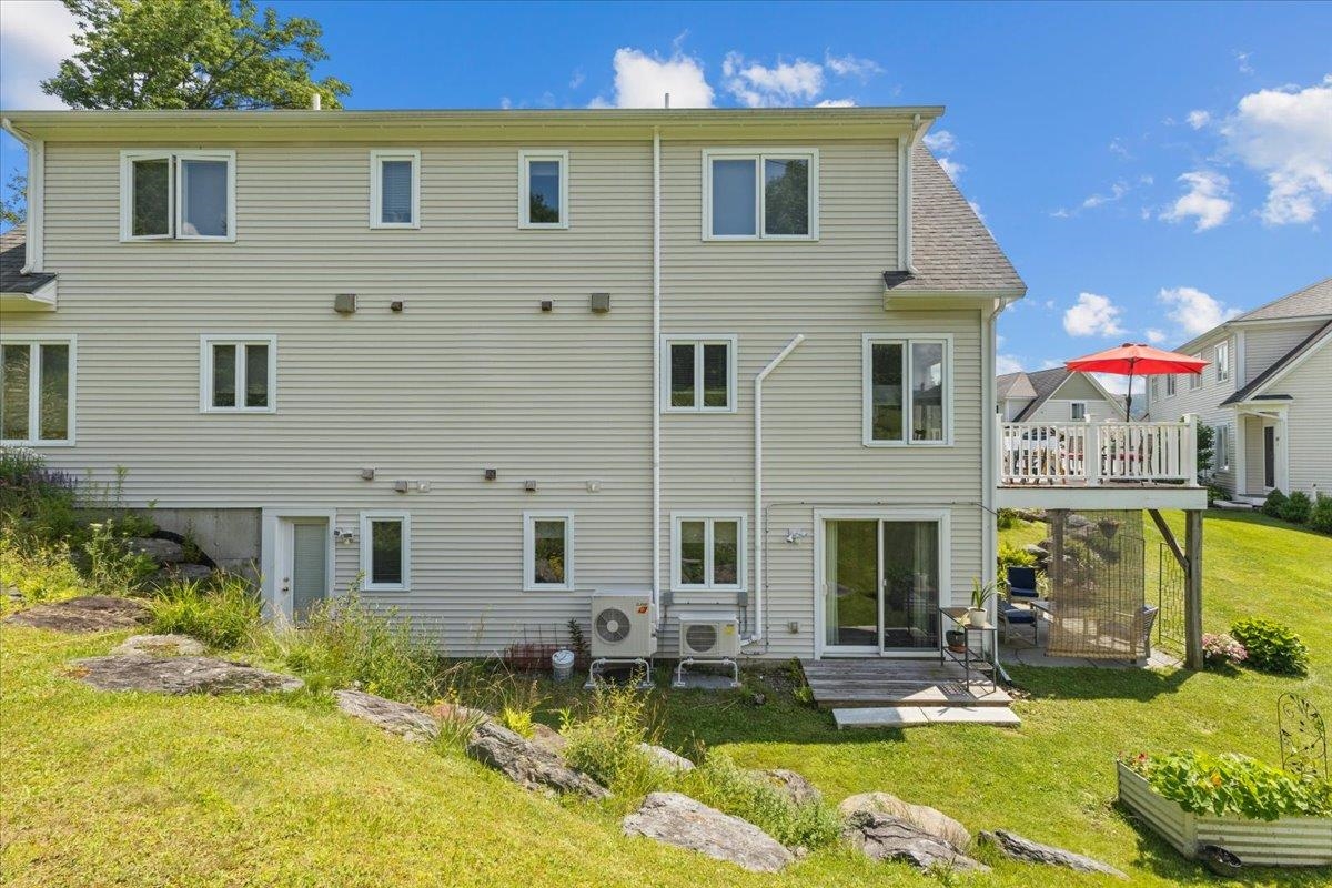 163 Crossroad Road 2