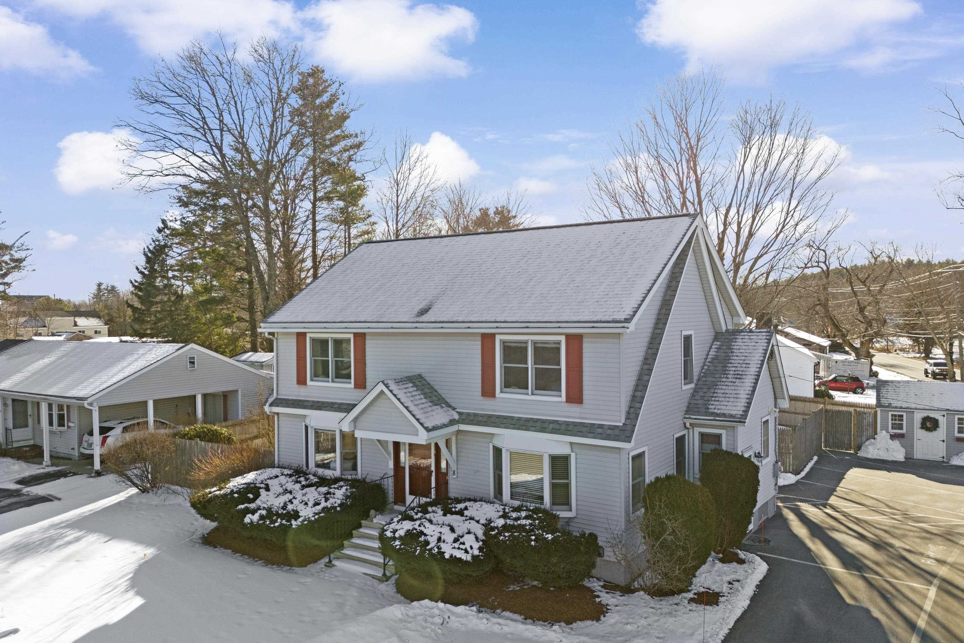 8 Laconia Avenue