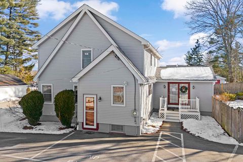 8 Laconia Avenue Derry NH 03038