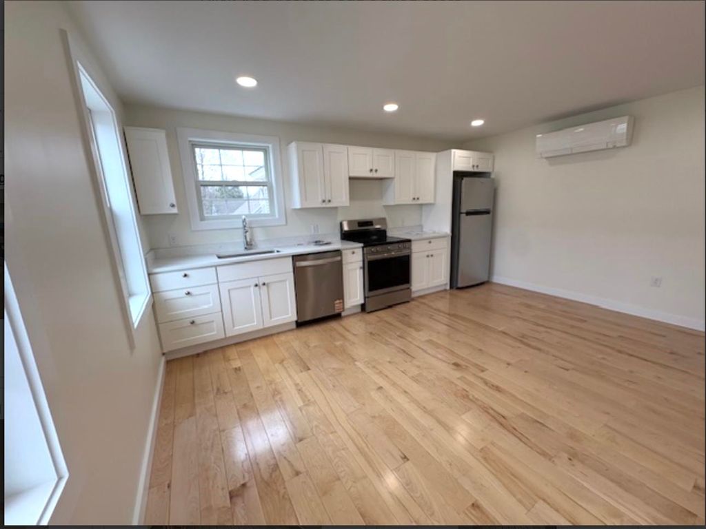 Photo of 90 Elm Street #2, Keene, NH 03431 (MLS # 5087996)
