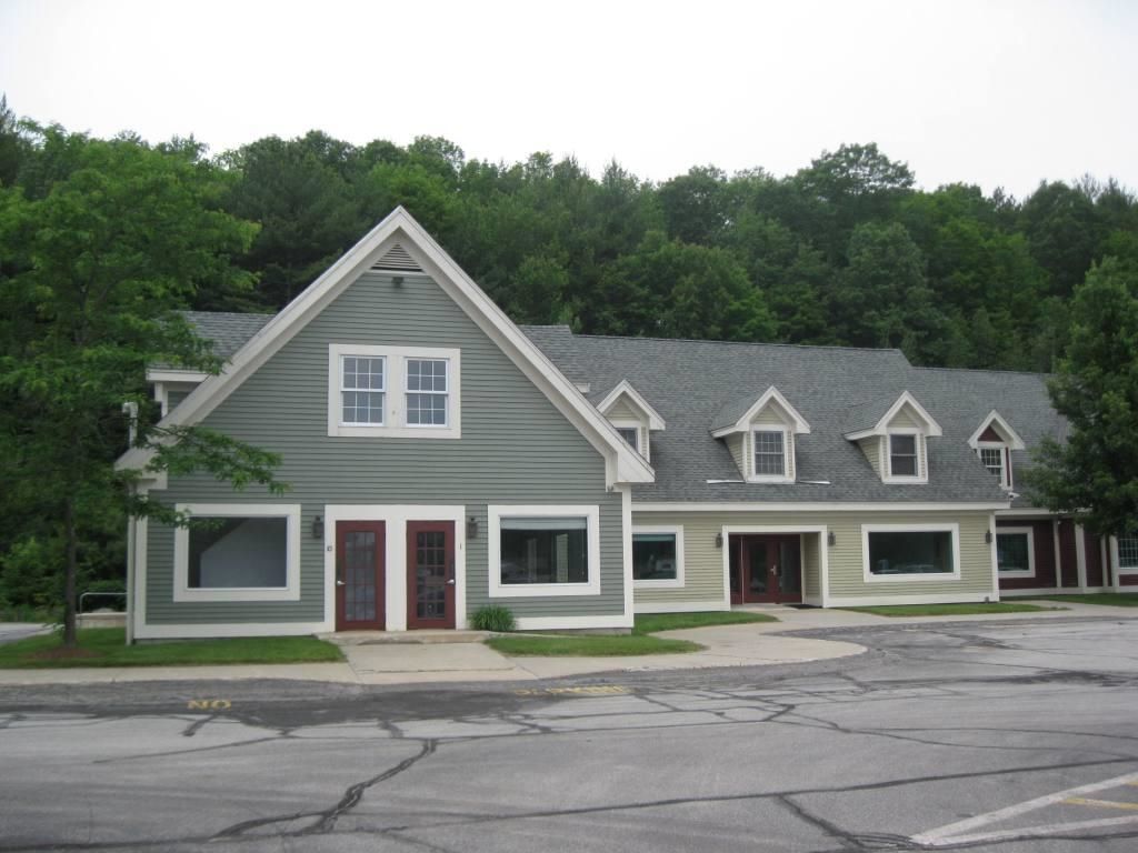 Photo of 425 South Stark Highway #Unit 10, Weare, NH 03281 (MLS # 4927914)