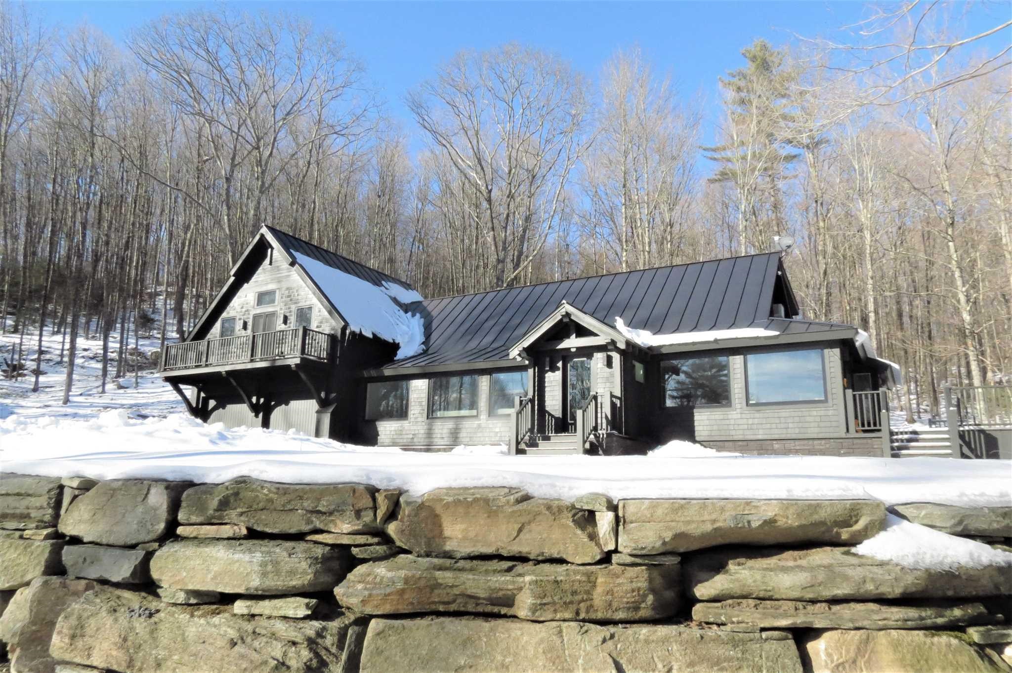 903 Old County Road