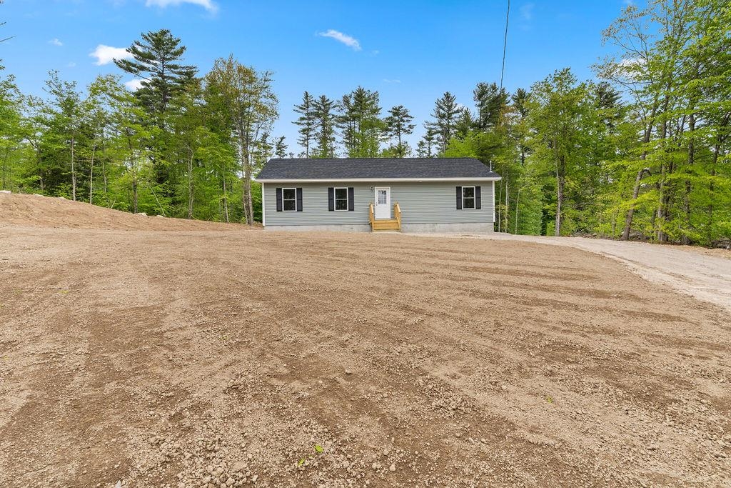 2047 Lovell Lake Road