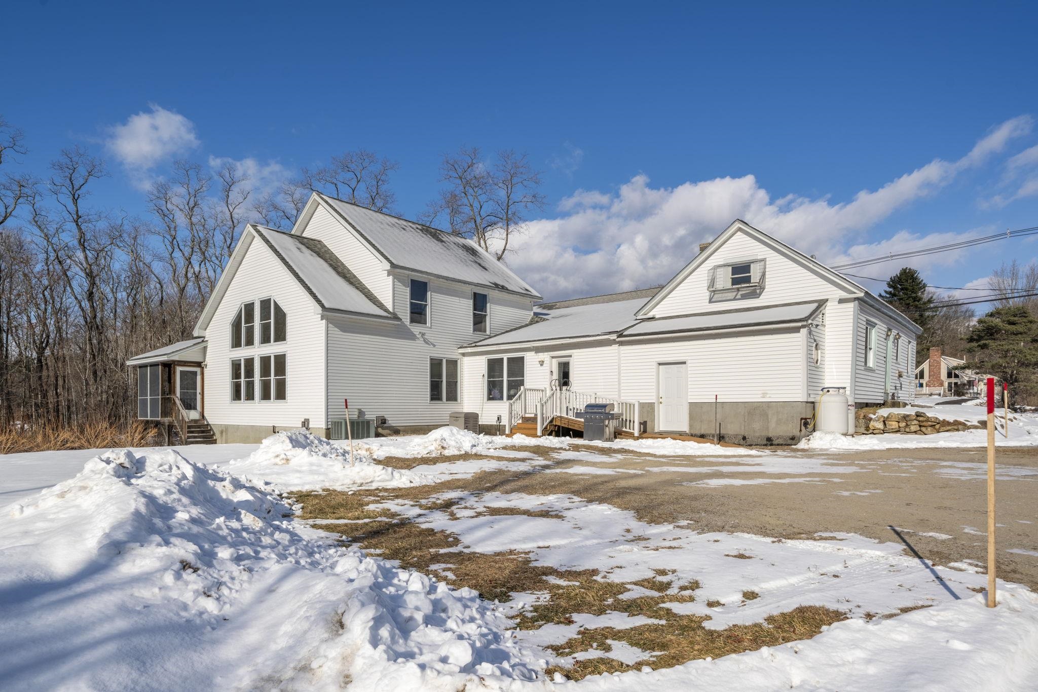 733 South Stark Highway