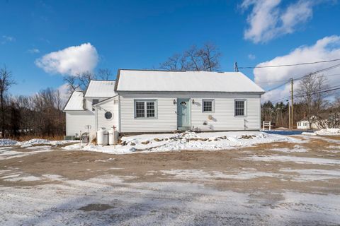 Photo of 733 South Stark Highway, Weare, NH 03281 (MLS # 5074852)