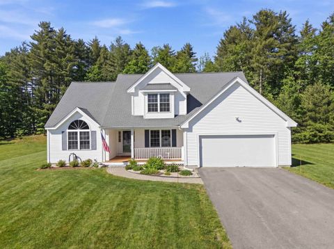 Photo of 6 Patricia Lane, Amherst, NH 03031 (MLS # 5082390)