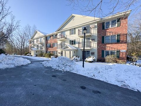 8 Saint James Place 803 Nashua NH 03062