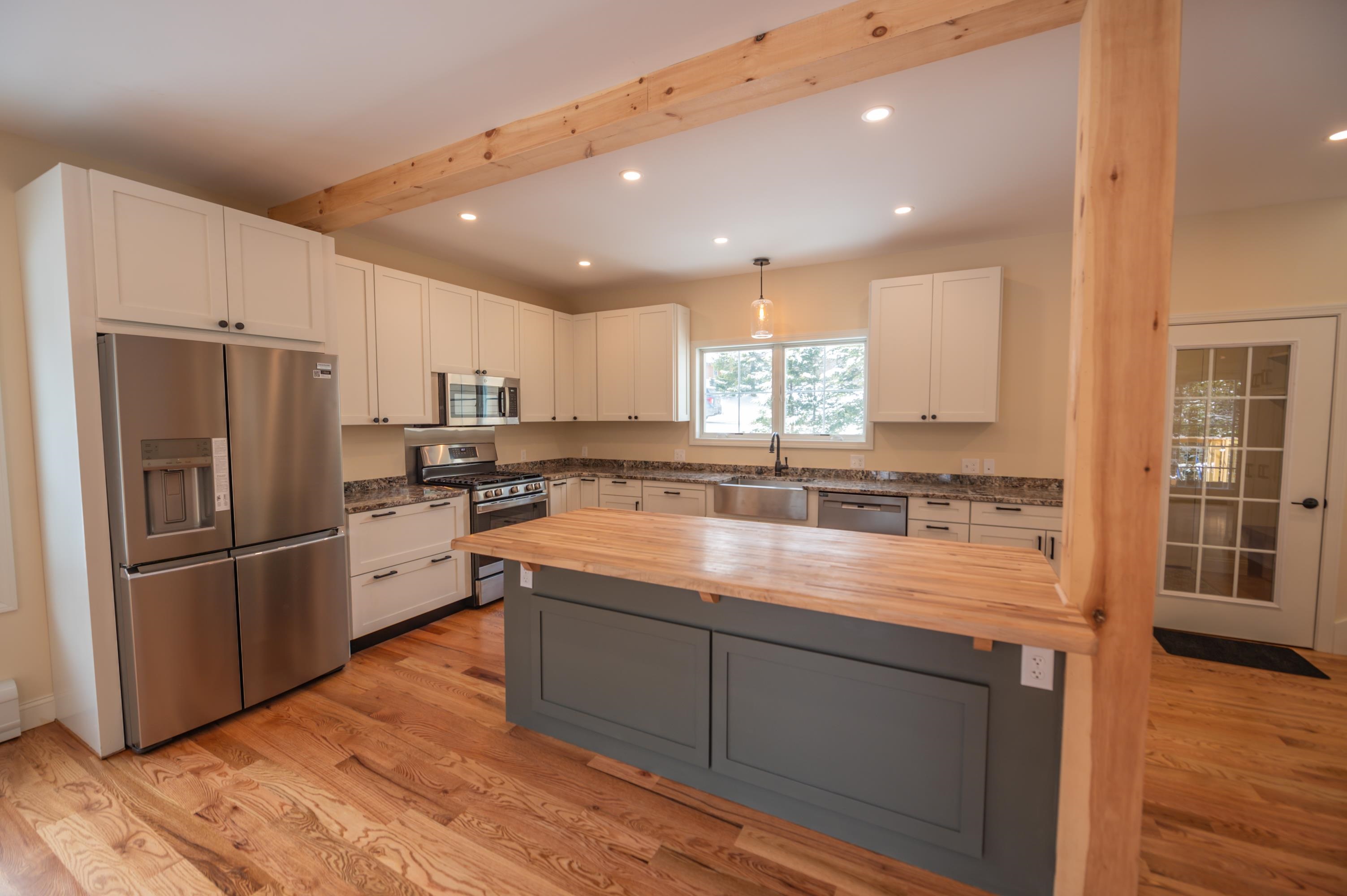 32 Circle View Drive