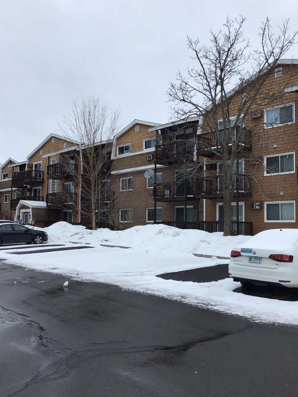 Photo of 210 Brook Village Road #26, Nashua, NH 03062 (MLS # 5078510)