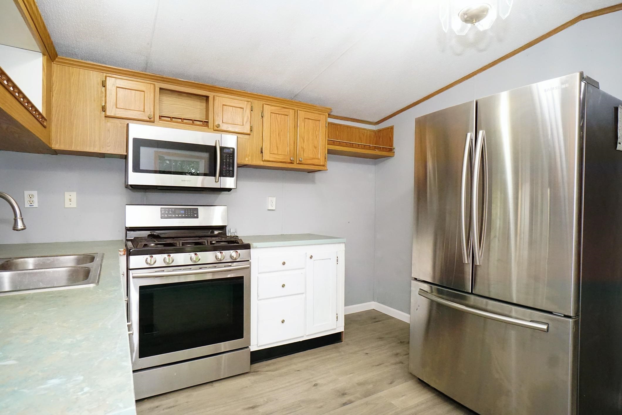 Barrington, New Hampshire 03825, United States, 3 Bedrooms Bedrooms, ,1 BathroomBathrooms,Residential,Active,163426