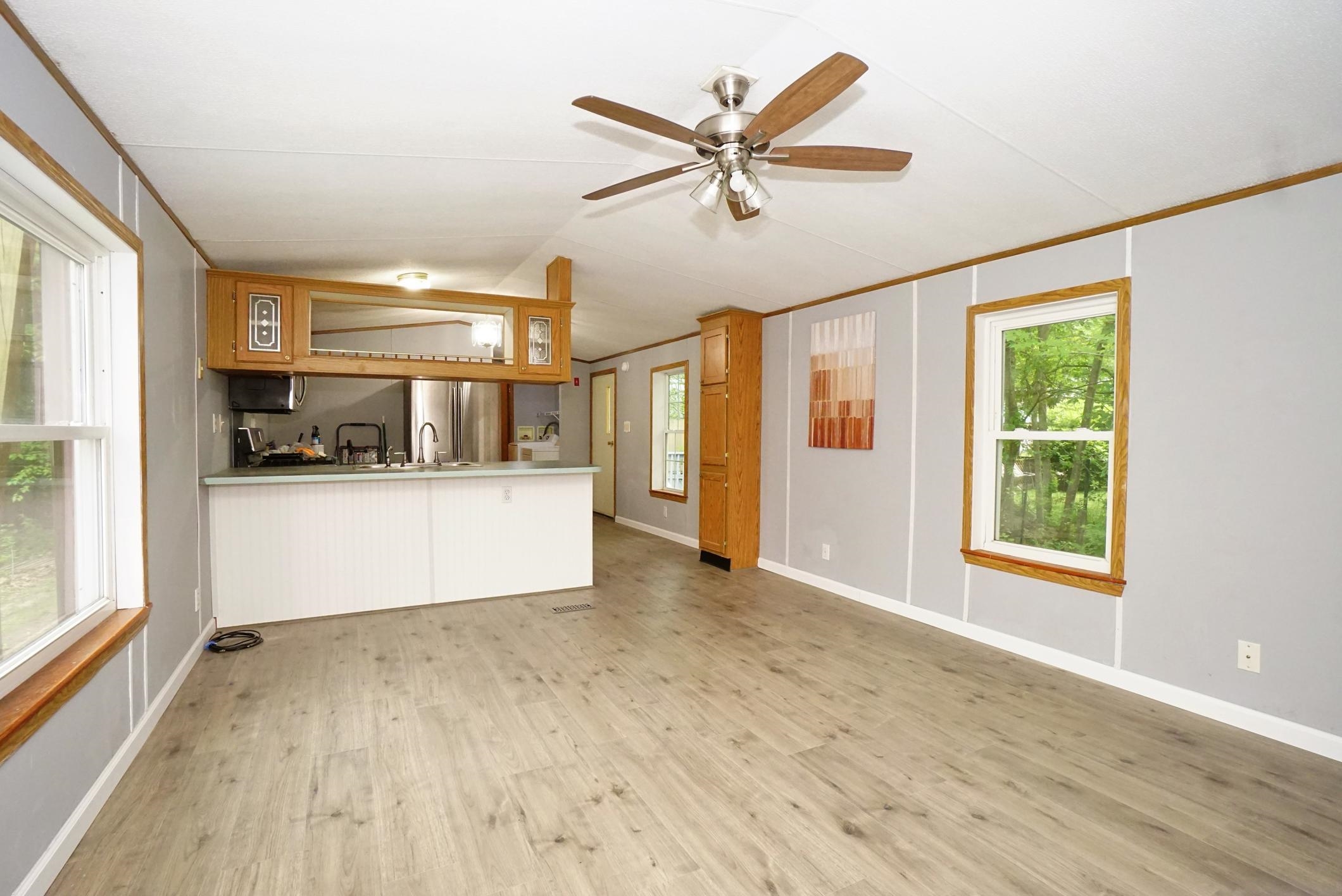 Barrington, New Hampshire 03825, United States, 3 Bedrooms Bedrooms, ,1 BathroomBathrooms,Residential,Active,163426