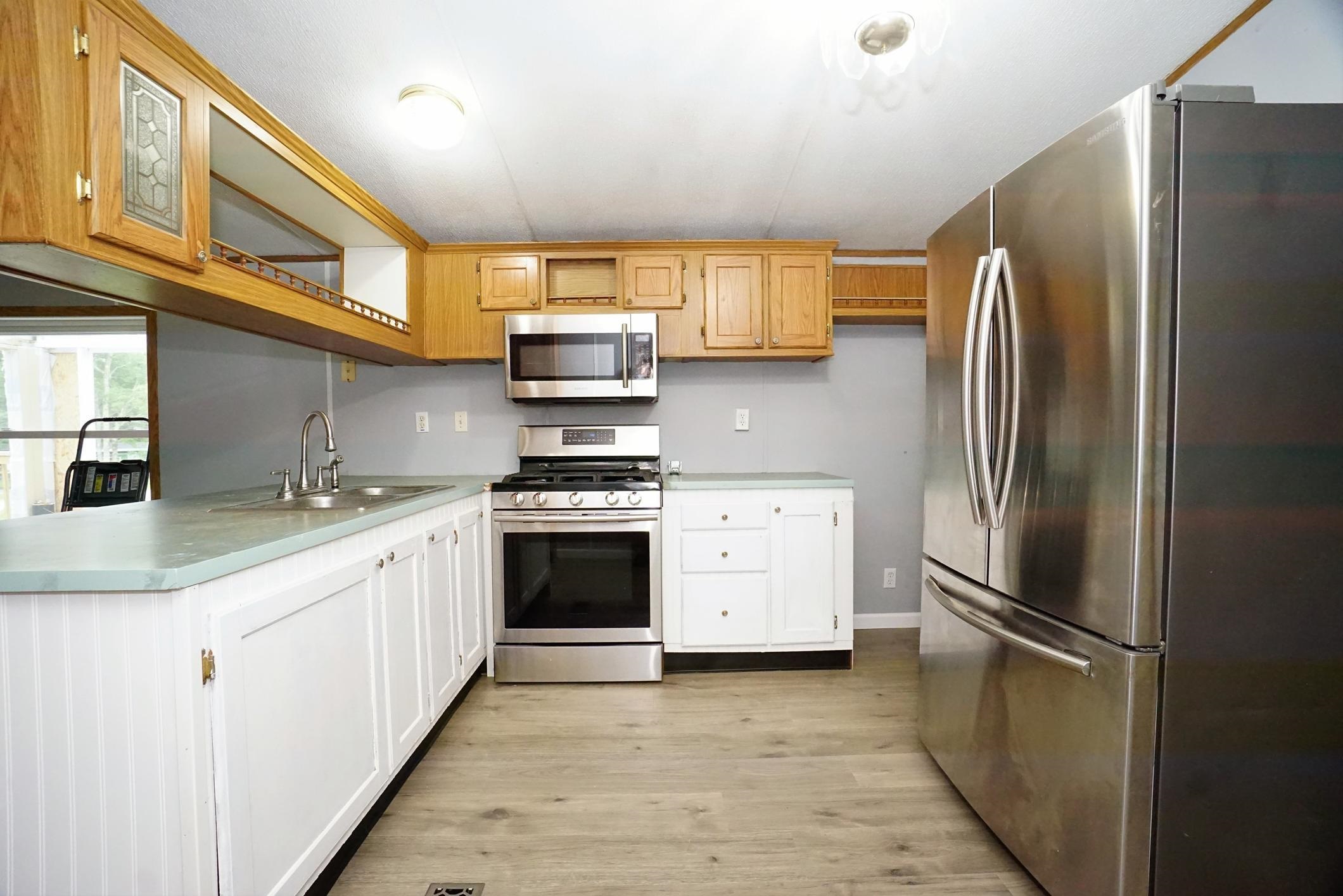 Barrington, New Hampshire 03825, United States, 3 Bedrooms Bedrooms, ,1 BathroomBathrooms,Residential,Active,163426