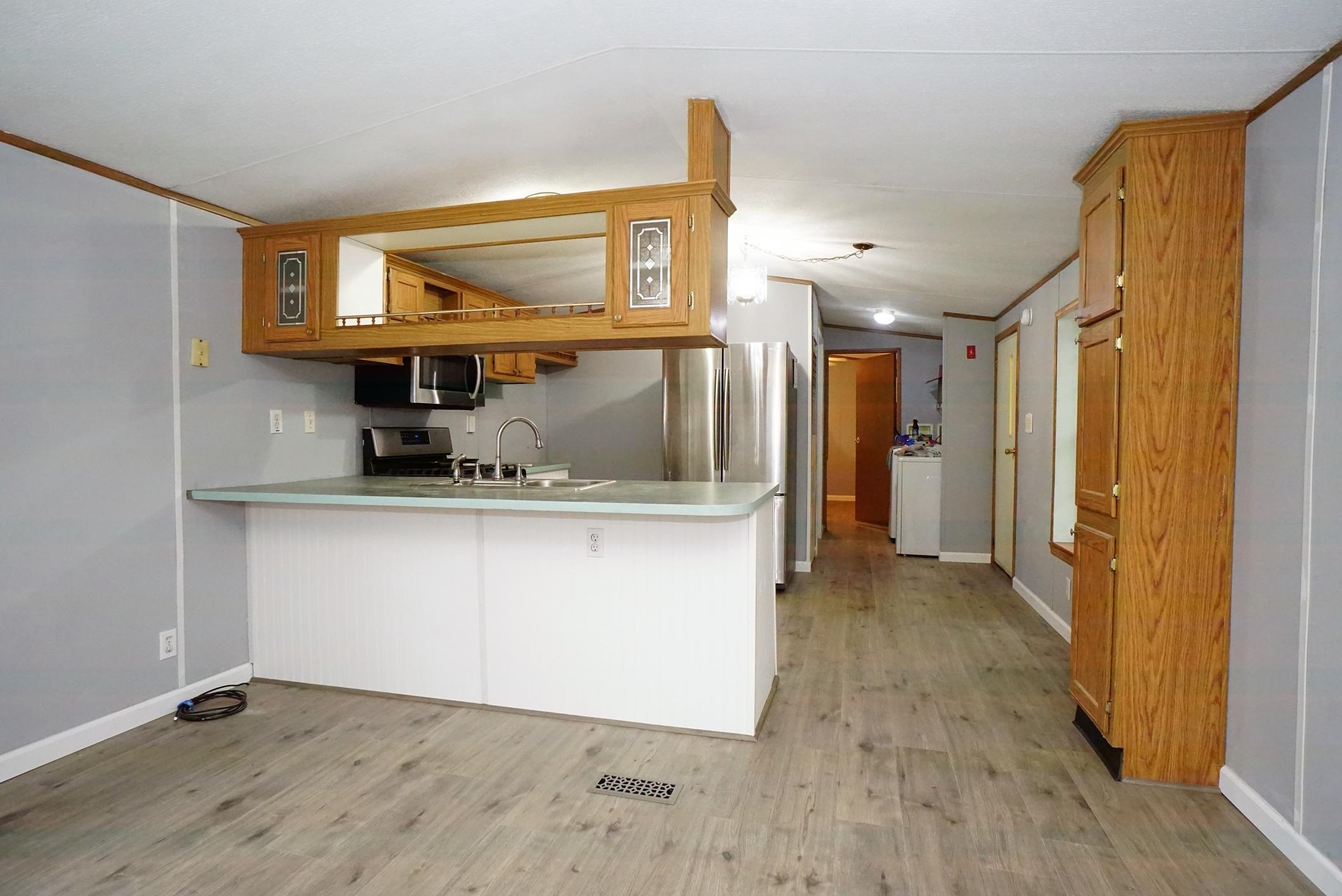 Barrington, New Hampshire 03825, United States, 3 Bedrooms Bedrooms, ,1 BathroomBathrooms,Residential,Active,163426