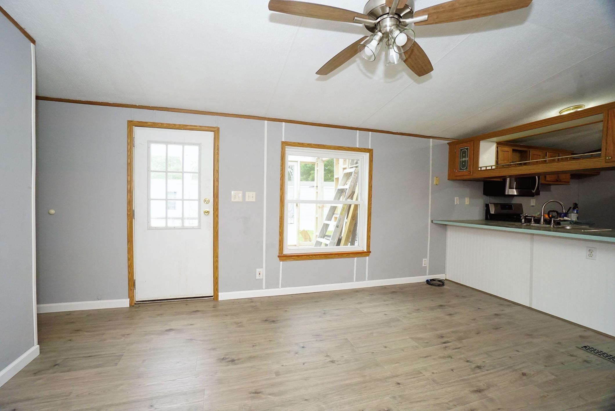 Barrington, New Hampshire 03825, United States, 3 Bedrooms Bedrooms, ,1 BathroomBathrooms,Residential,Active,163426