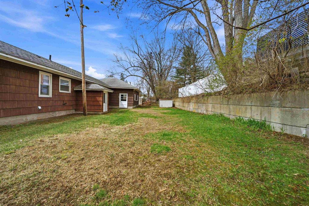 Photo of 58 President Road, Manchester, NH 03103 (MLS # 5084915)