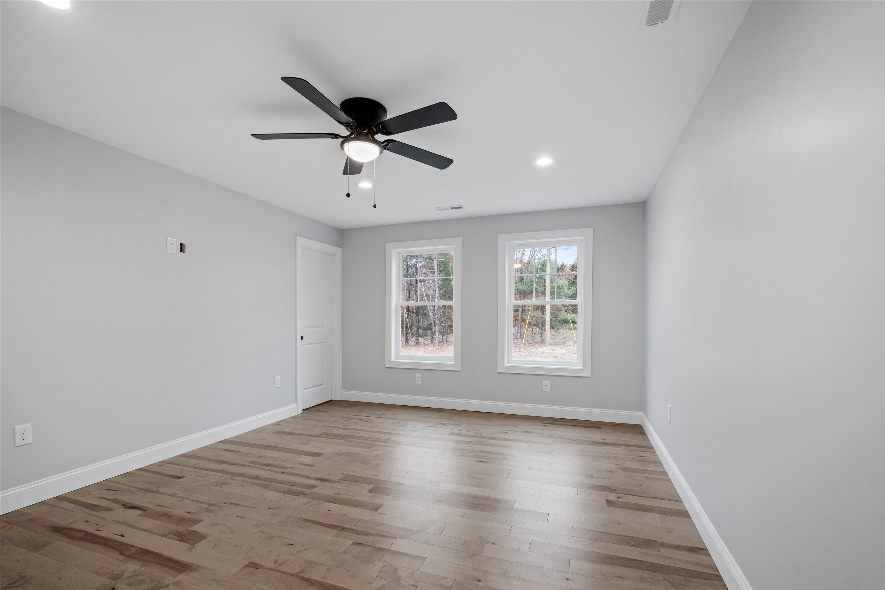 New Durham, New Hampshire 03855, United States, 3 Bedrooms Bedrooms, ,2 BathroomsBathrooms,Residential,Active,2762