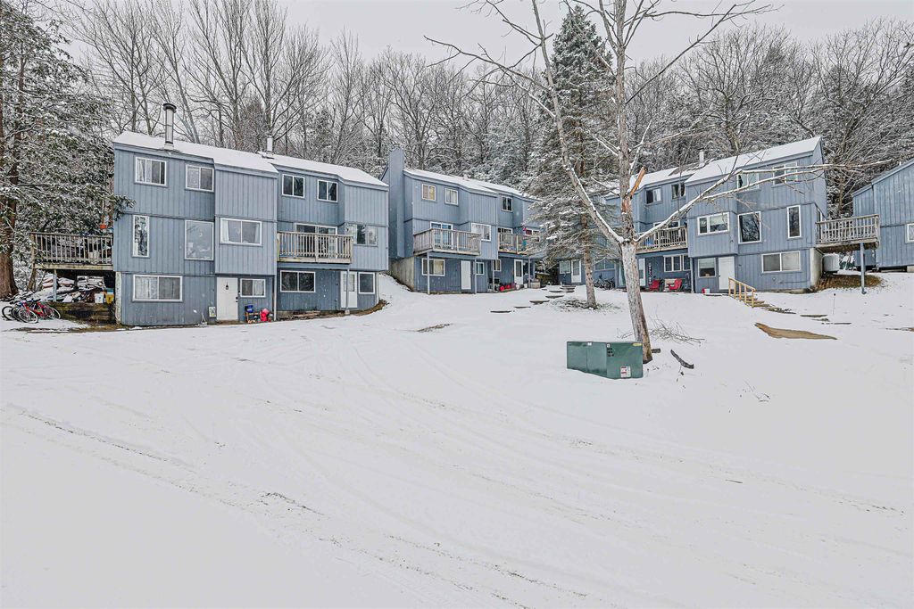 Photo of 25 Eastside Lane #15, Francestown, NH 03043 (MLS # 5082926)