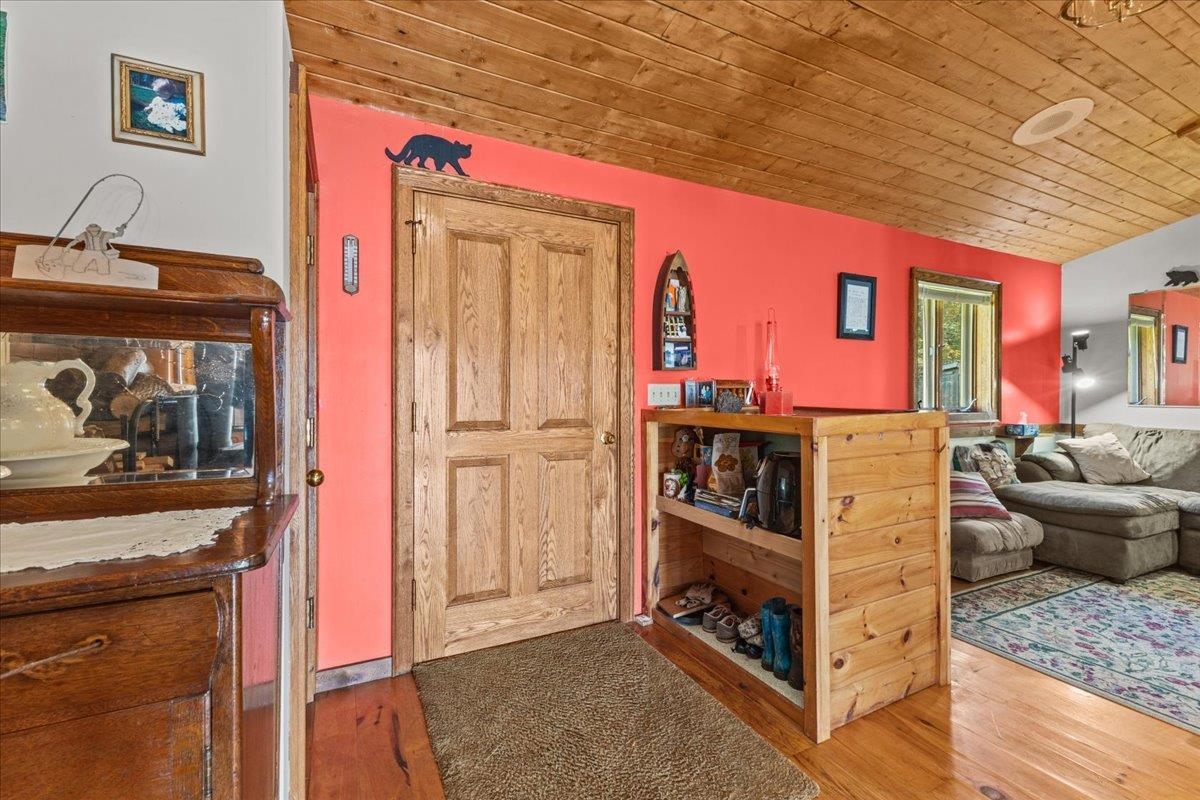 439 Daniels Pond Road