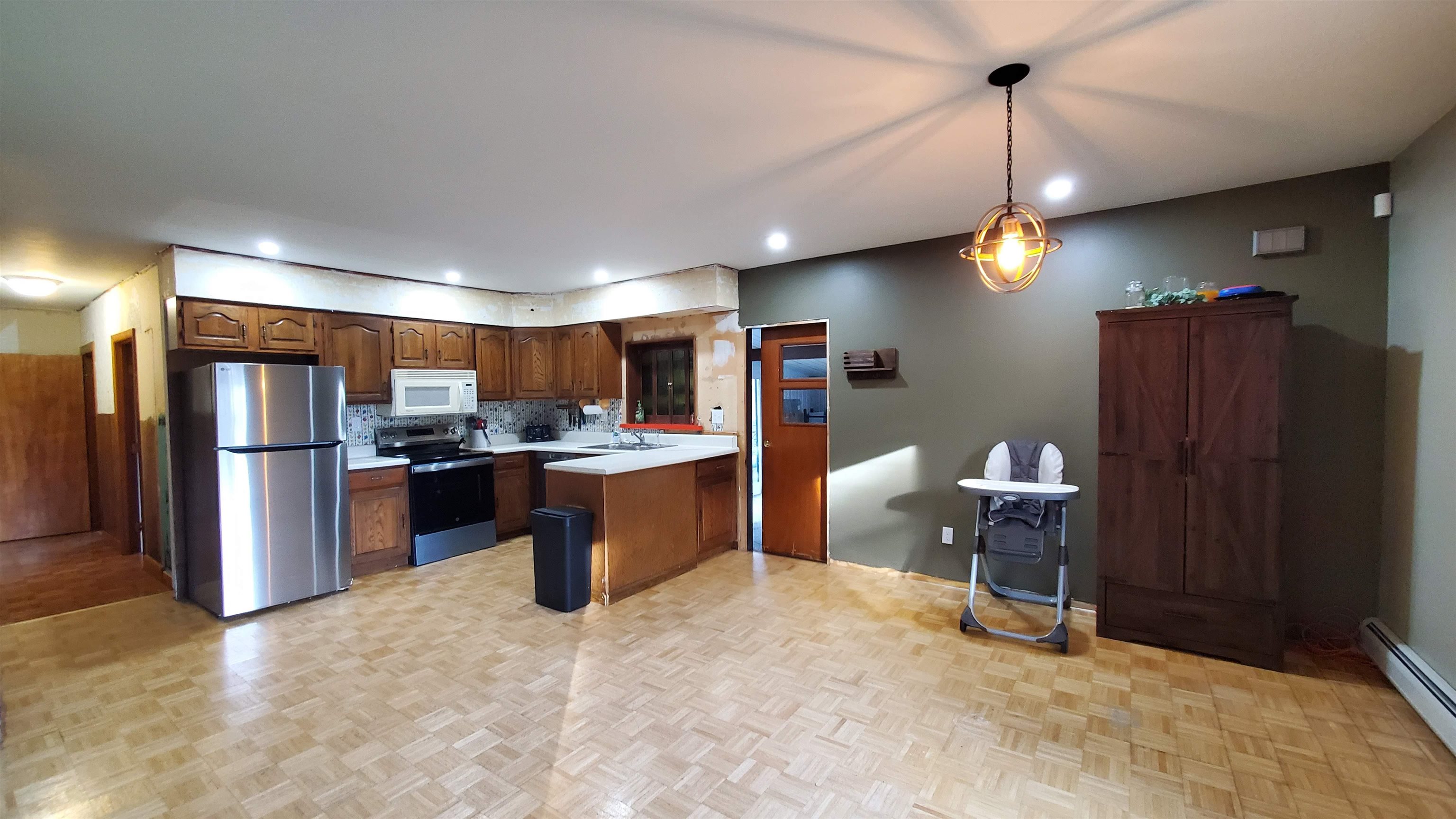 722 fairview Terrace