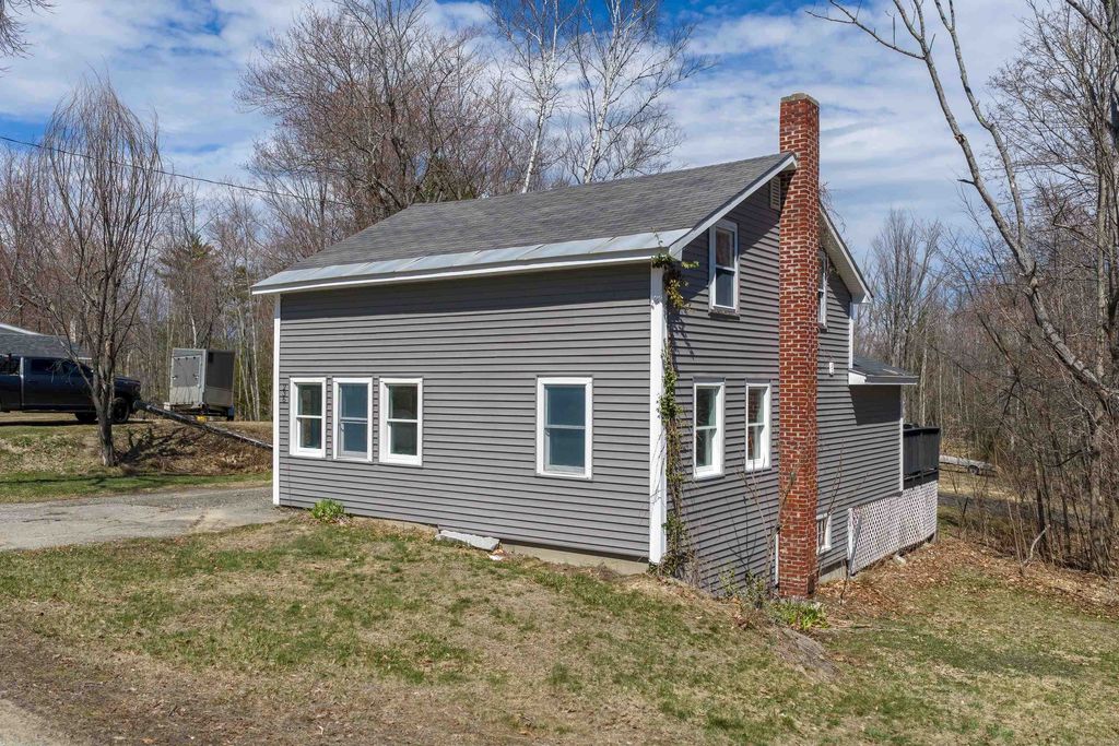 Photo of 236 Stark Street, Gilford, NH 03249 (MLS # 5084356)
