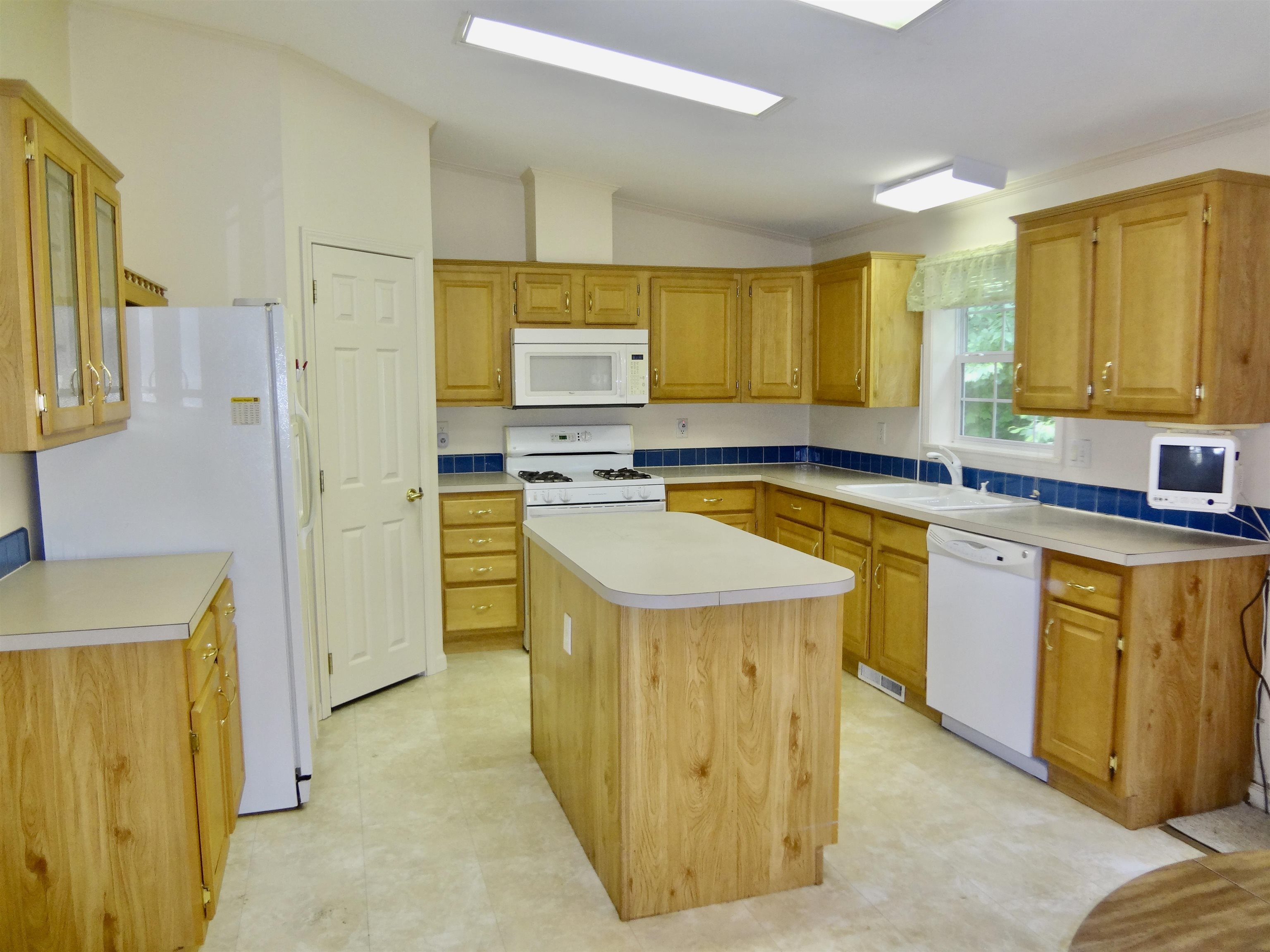 612 Benton Drive