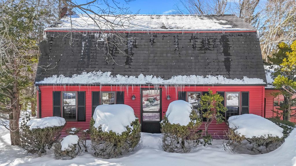 Photo of 40 Meditation Lane, Atkinson, NH 03811 (MLS # 5076793)