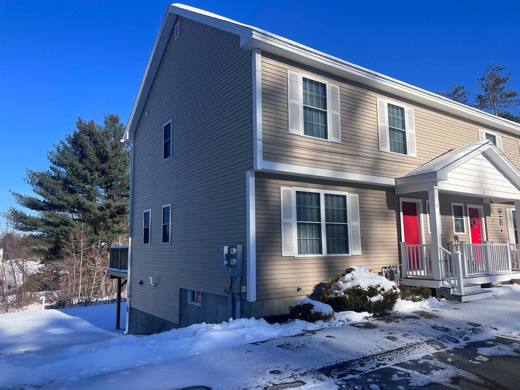 Photo of 4 Red Oak Way, Boscawen, NH 03303 (MLS # 5071430)