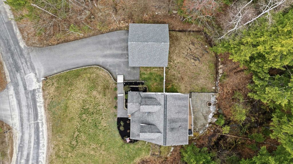 Photo of 84 New Hampshire Drive #000004, Webster, NH 03303 (MLS # 5084691)