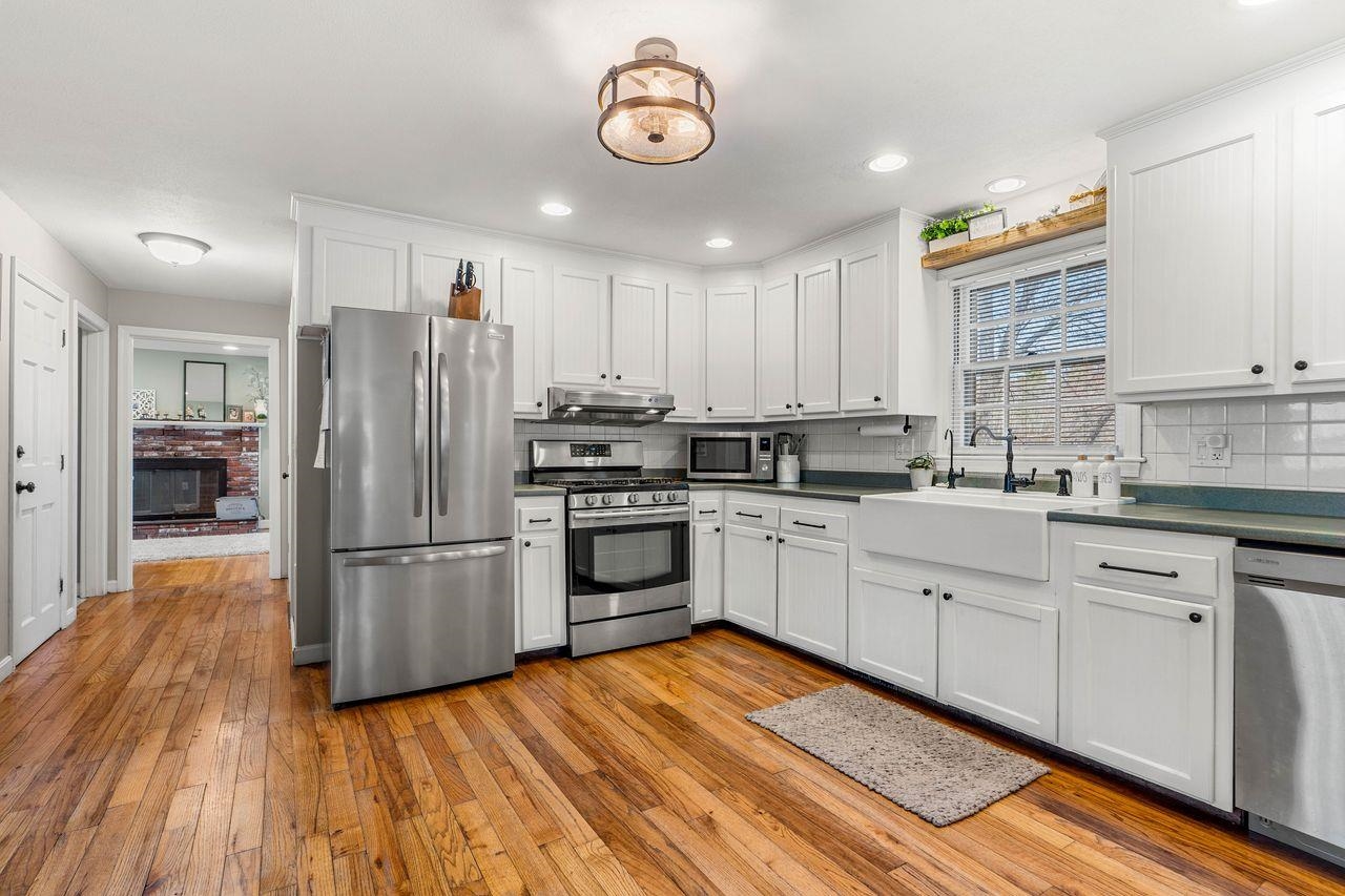 11 Fairway Drive
