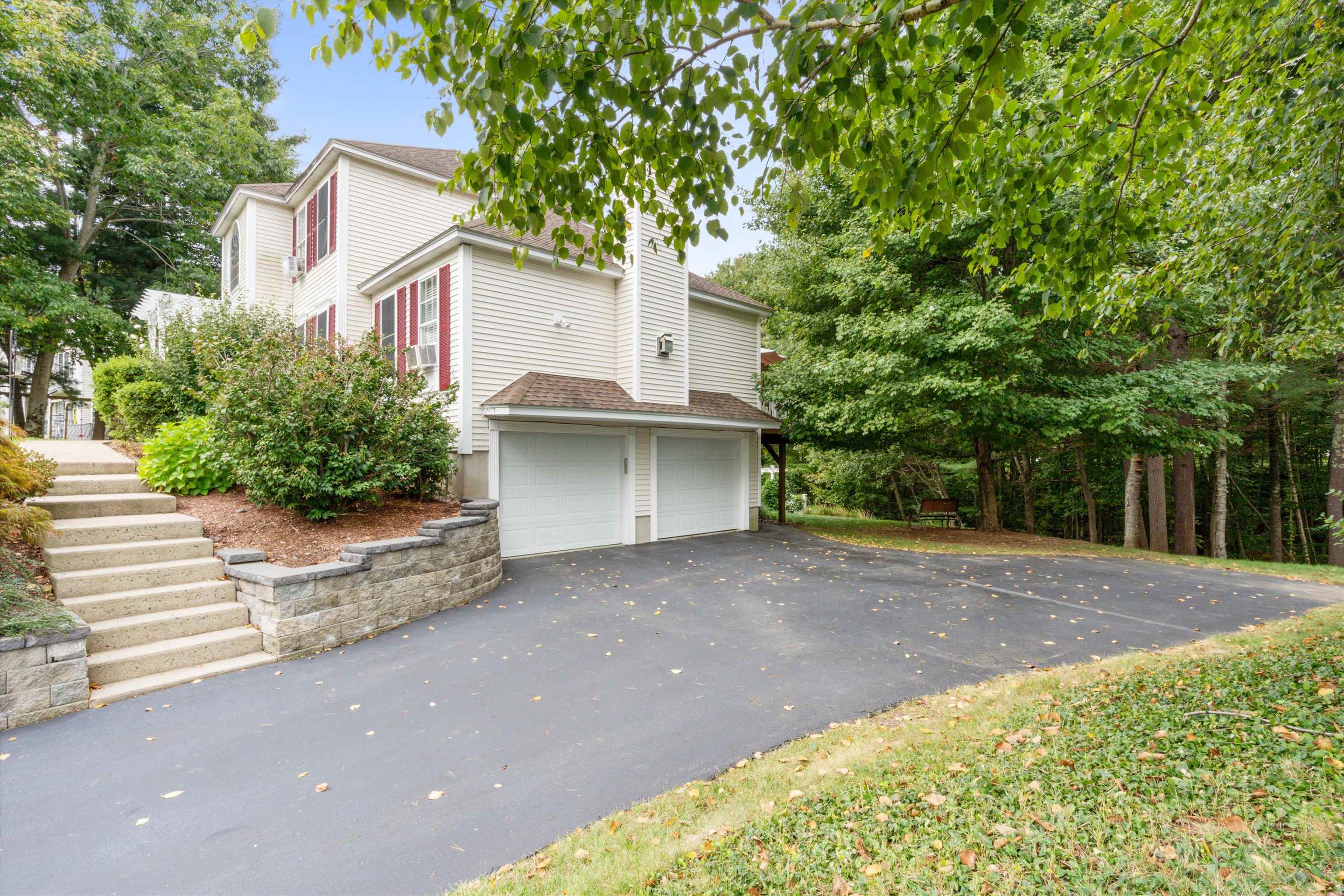 11 Hawk Drive