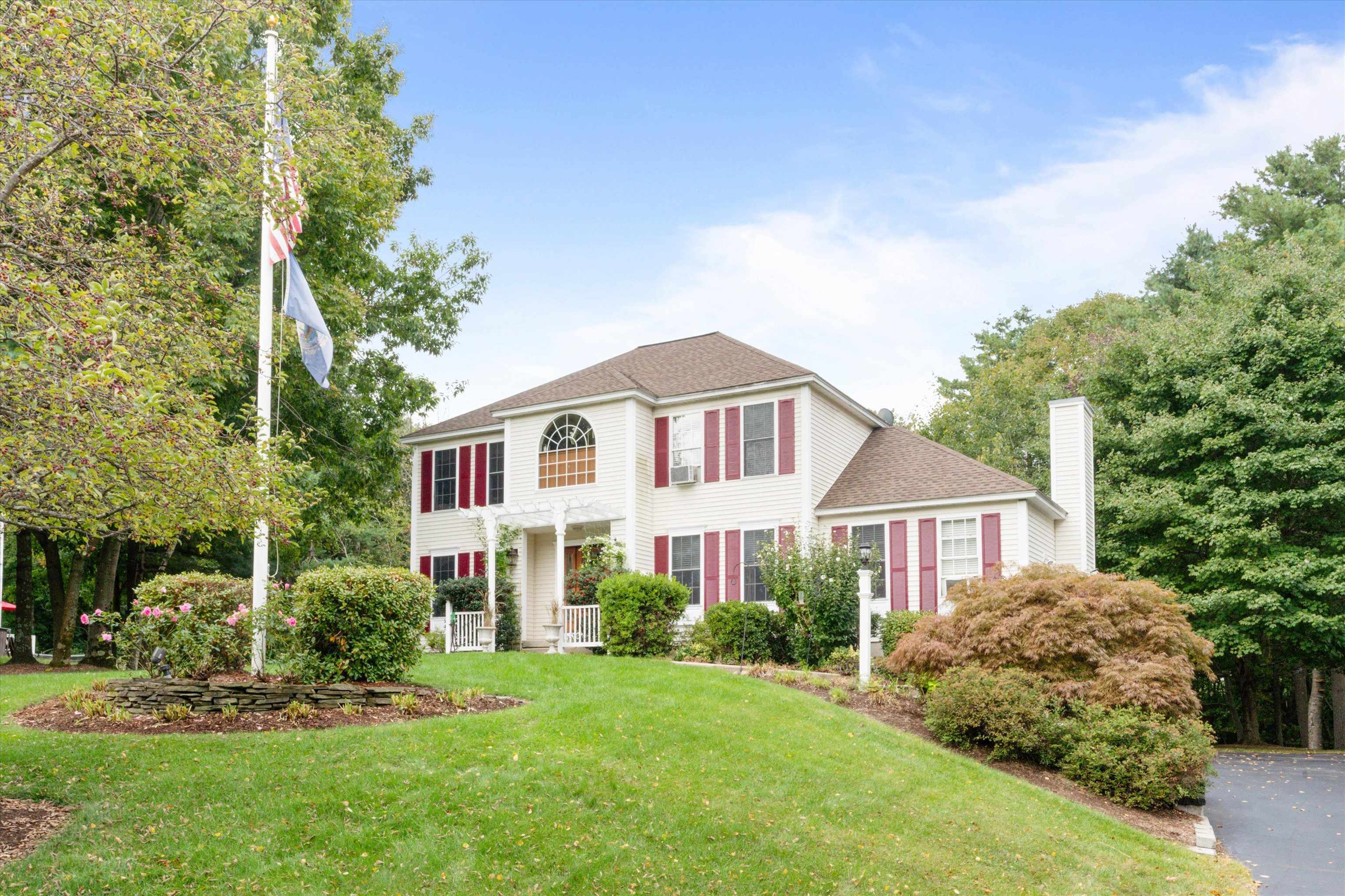 11 Hawk Drive