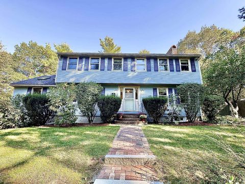 93 Faith Drive Hampstead NH 03841