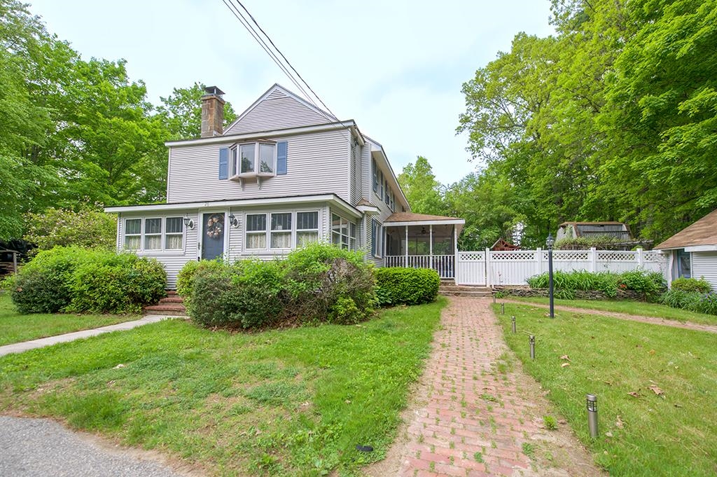 26 Main Street