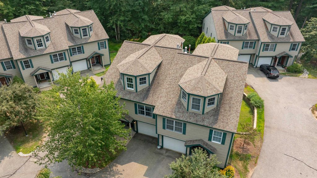 Photo of 59 Clearwater Drive, Dover, NH 03820 (MLS # 5055912)