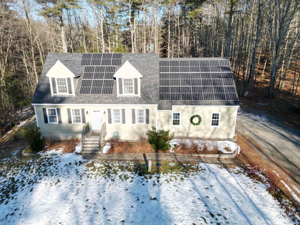 Photo of 23 Lane Road, Raymond, NH 03077 (MLS # 5073998)