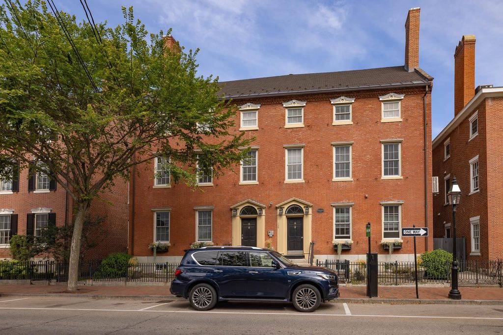 Photo of 159 State Street #3B, Portsmouth, NH 03801 (MLS # 5061357)