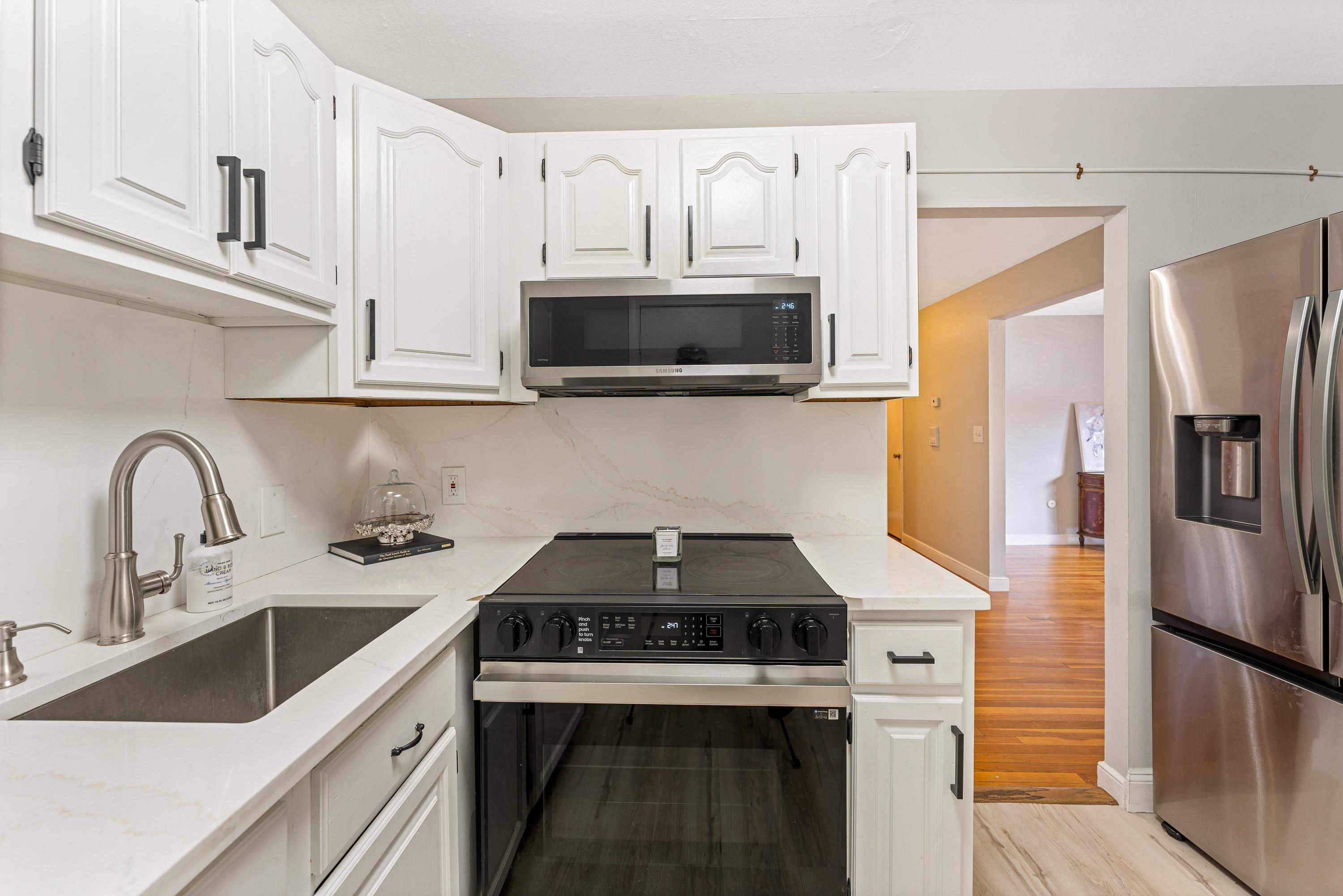 4 Brook Road 8