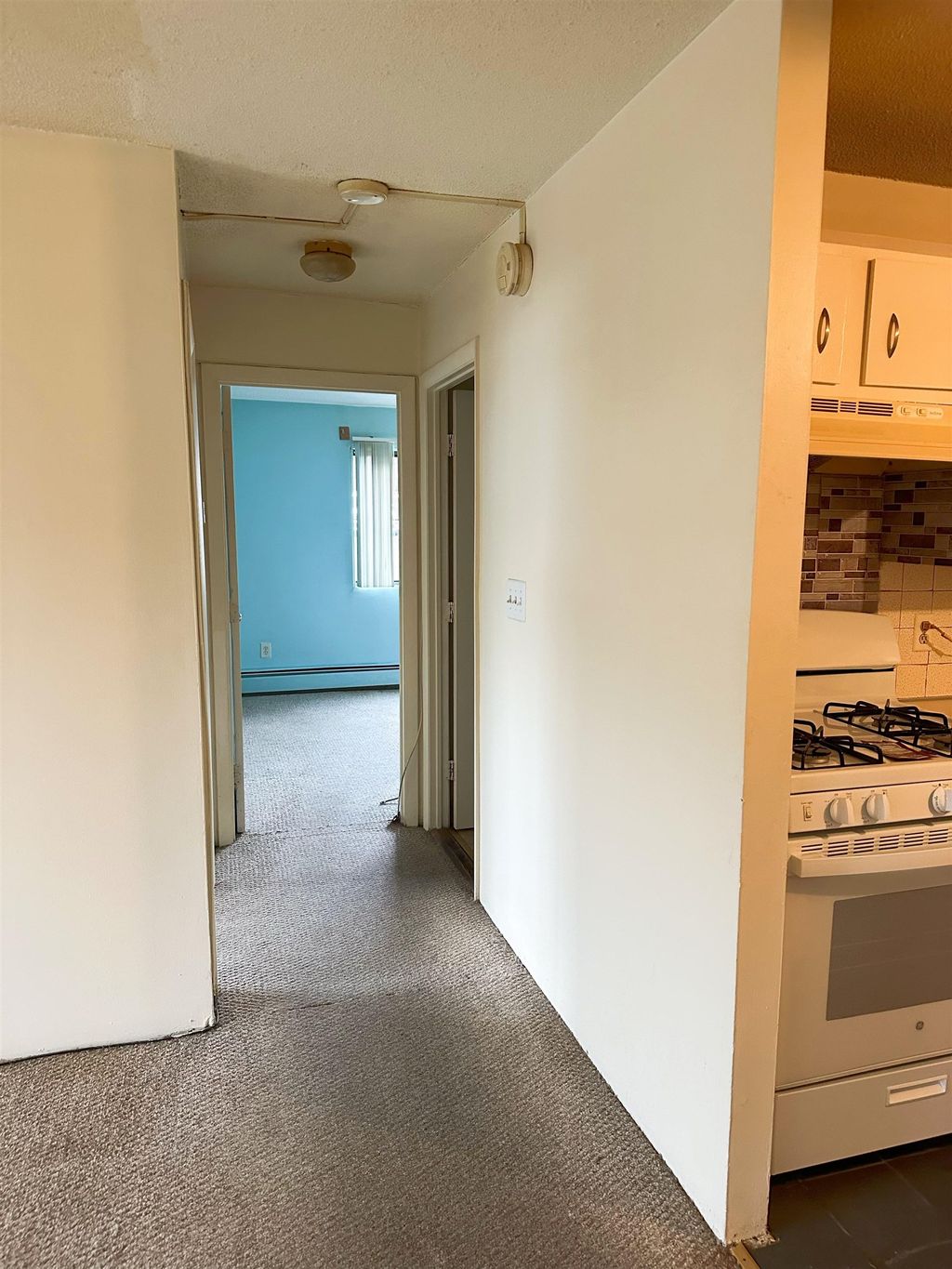 Photo of 126 Mammoth Road #20, Hooksett, NH 03106 (MLS # 5073697)