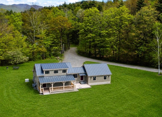 42 MOUNTAIN RD, MIDDLETOWN SPRINGS, VT 05757 - Image be04f5621ee26b2c6d8841ca06e648e2/2941945806