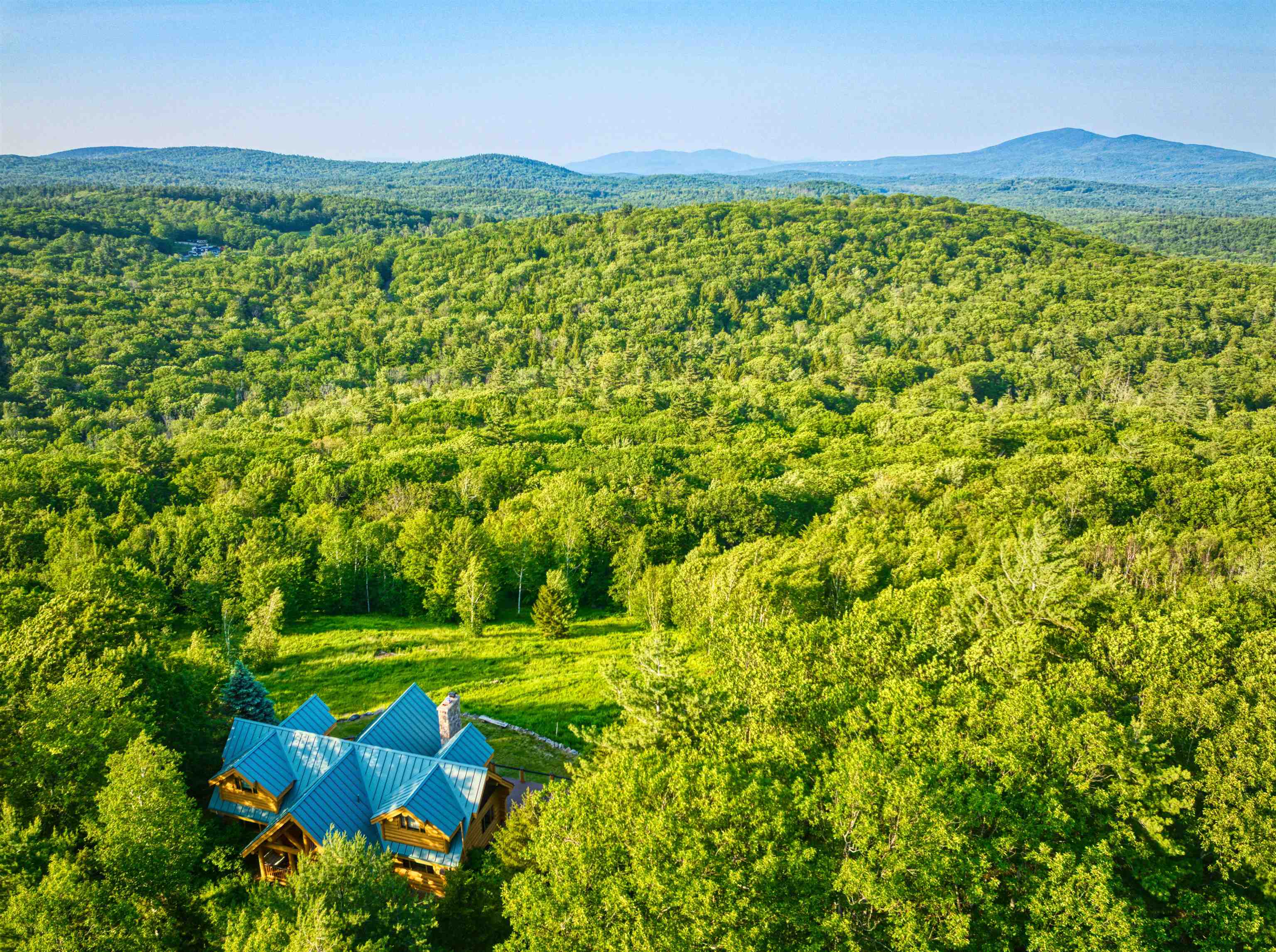 10 Eastridge Road