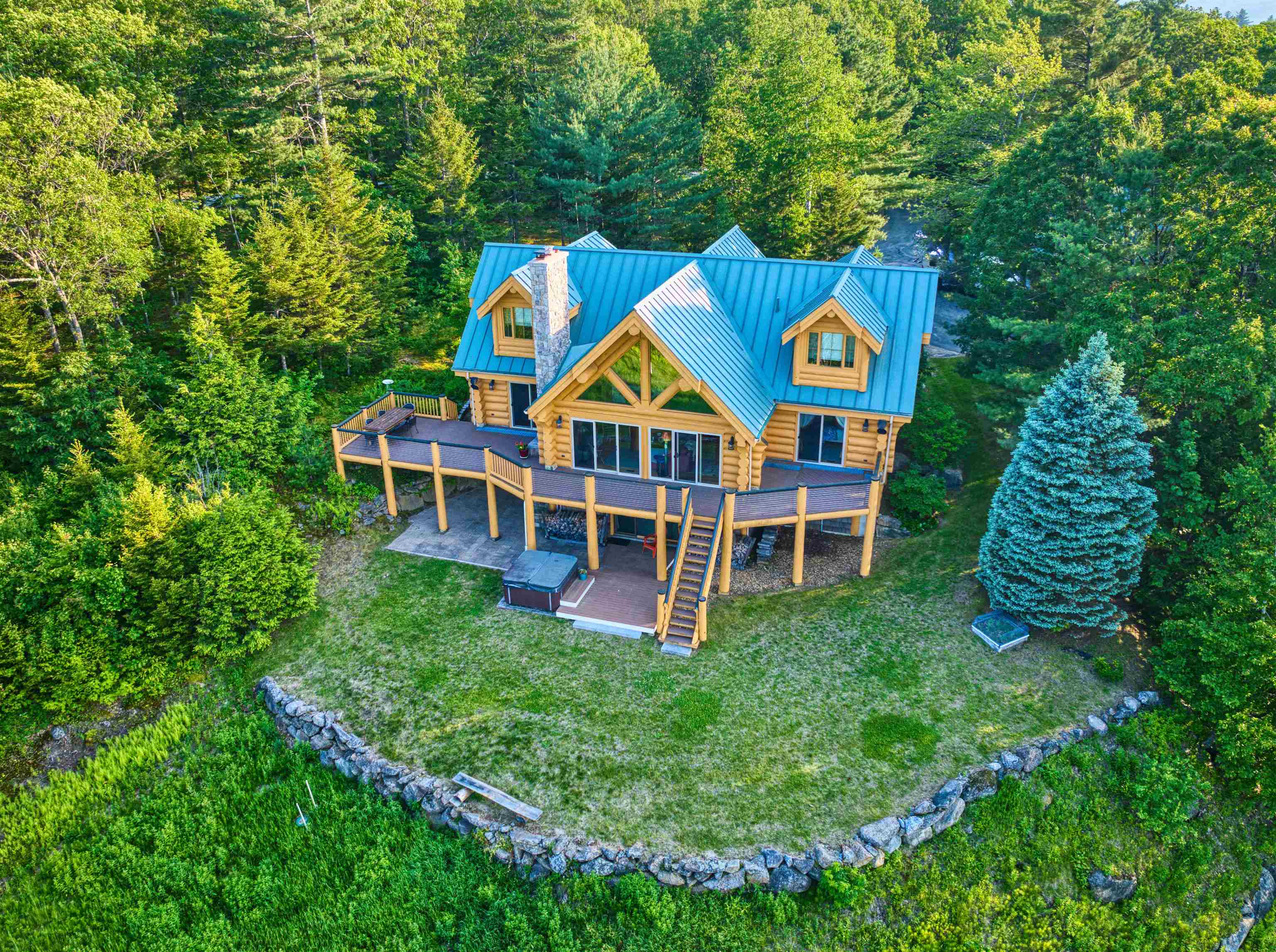 10 Eastridge Road