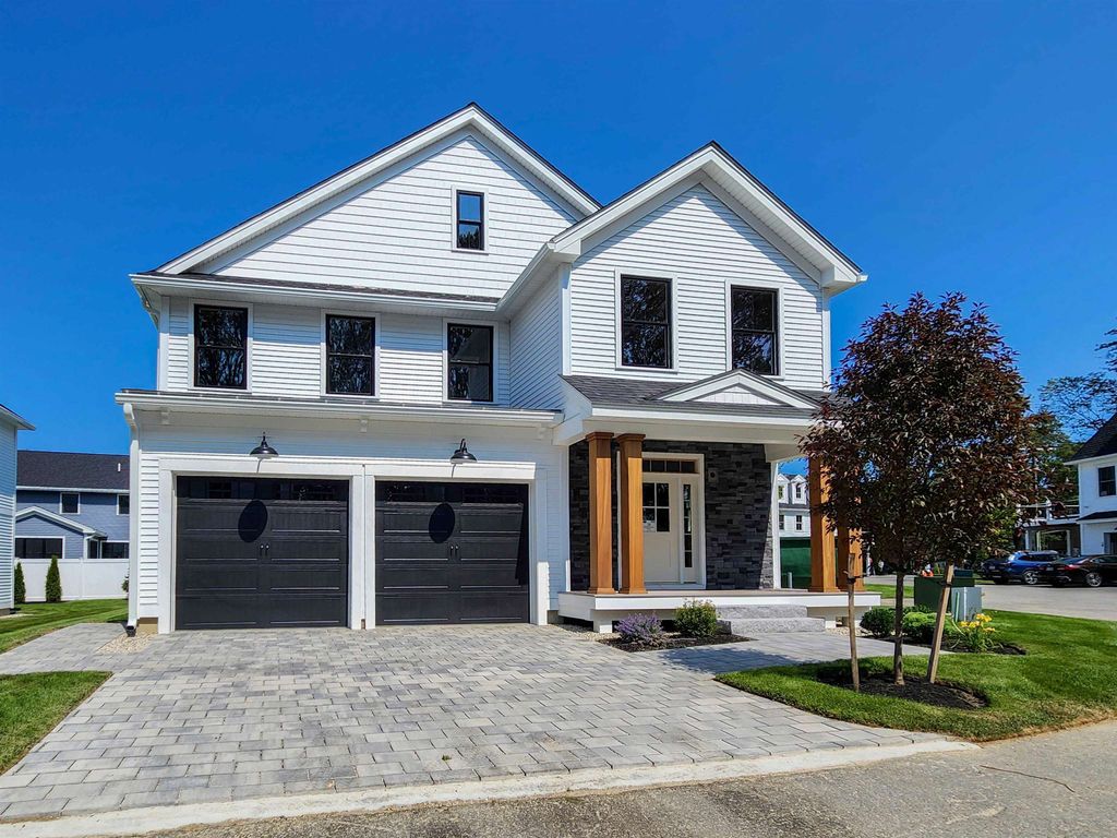 Photo of 7 Woodbury Reserve #7, Portsmouth, NH 03801 (MLS # 5061737)