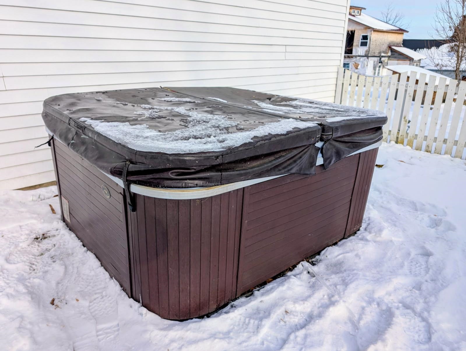 252 North Pleasant Street