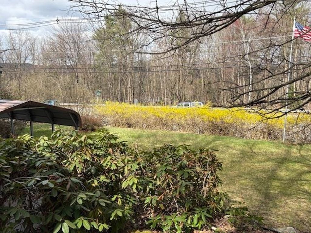 Photo of 105 King Street, Boscawen, NH 03303 (MLS # 5085824)