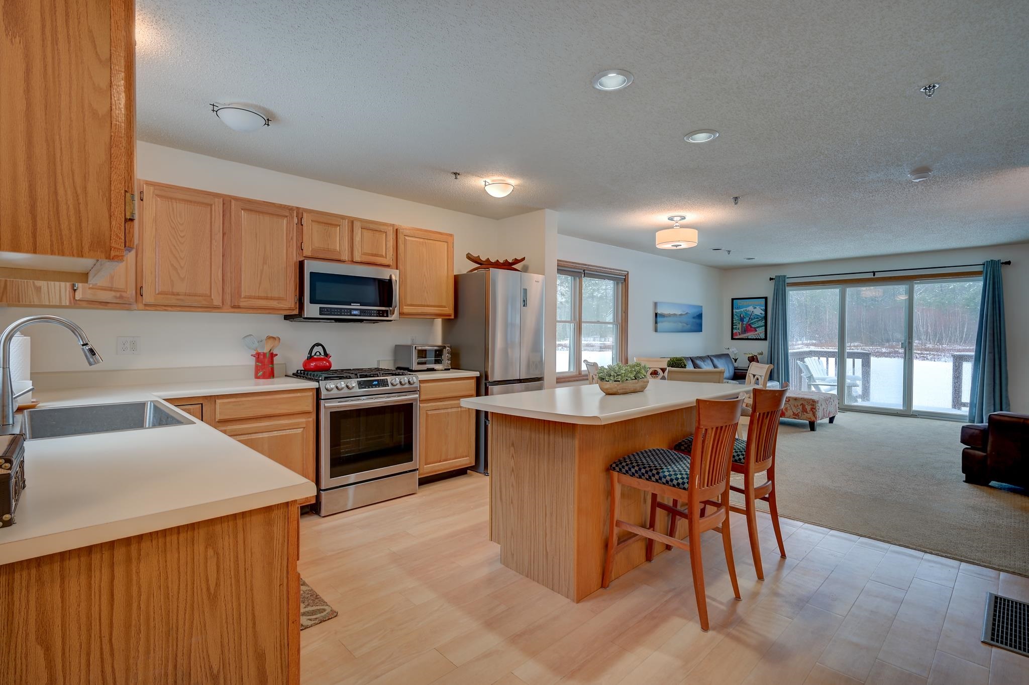 60 Laurel Lane 30
