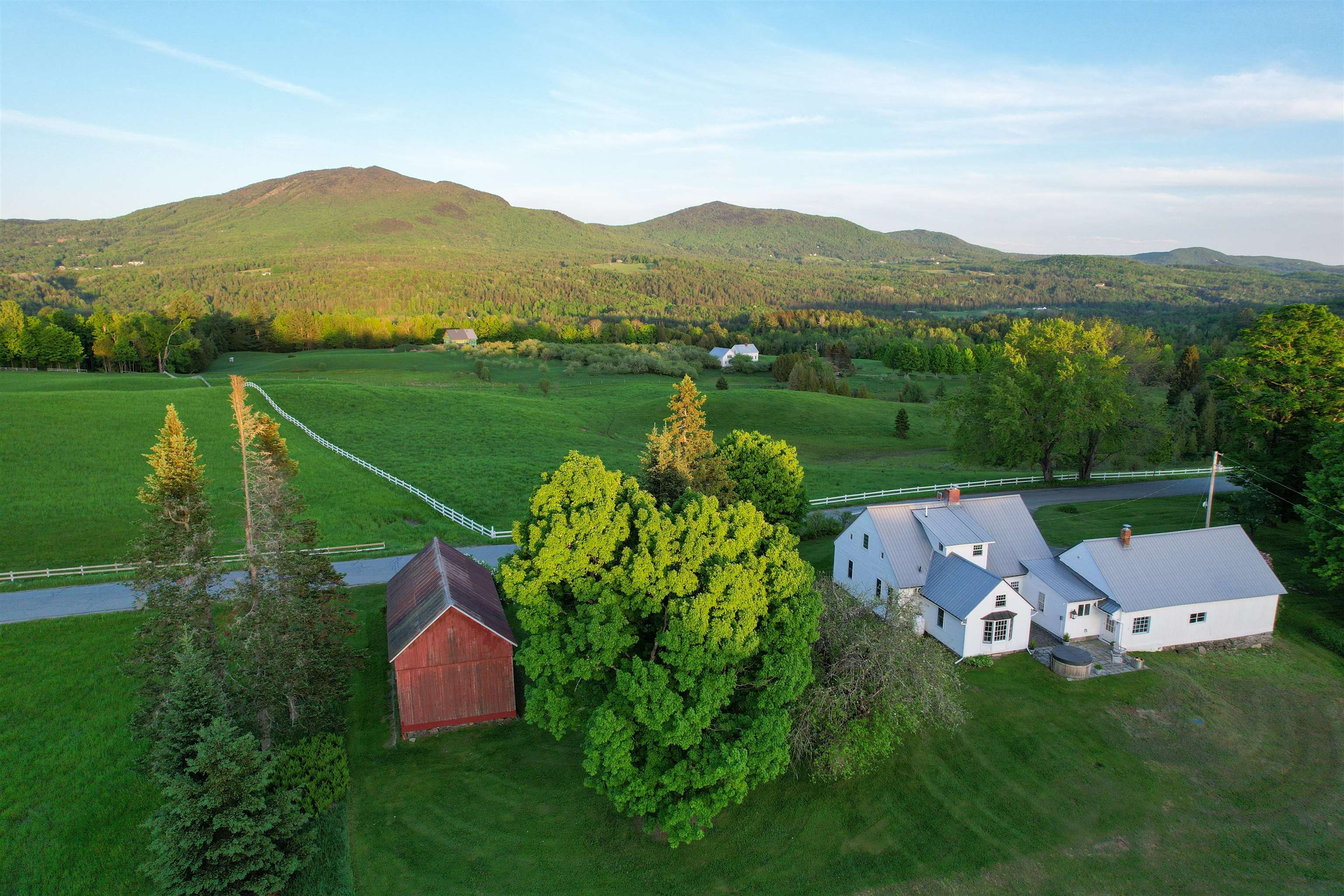 3585 Darling Hill Road