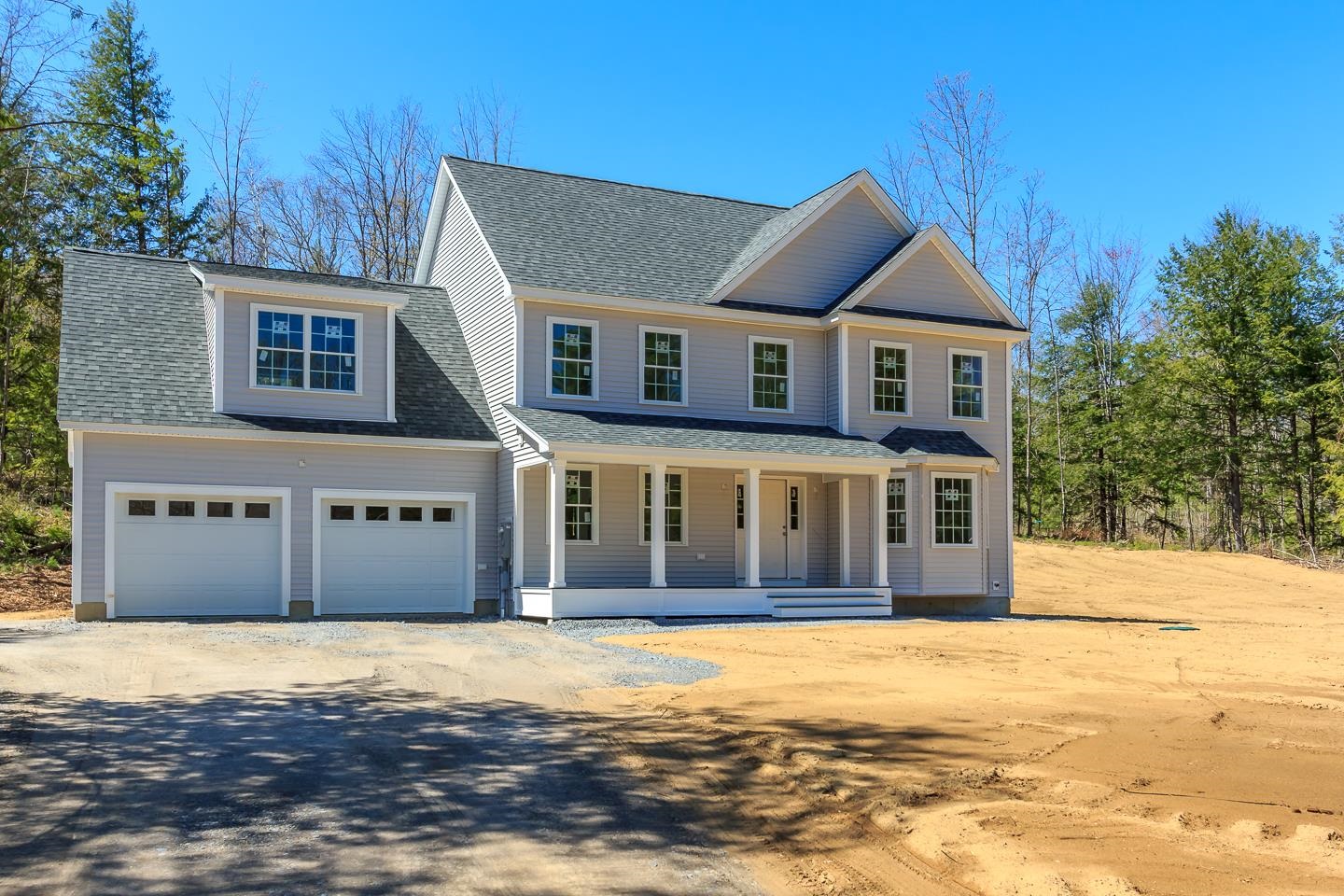 New Boston, New Hampshire 03070, United States, 3 Bedrooms Bedrooms, ,2 BathroomsBathrooms,Residential,Active,29334